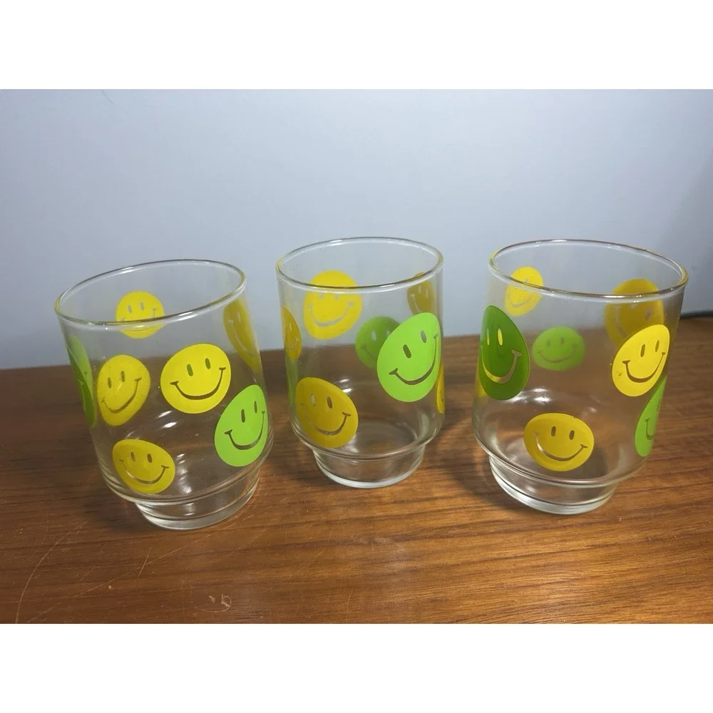 Vintage 70s Smiley Face Stackable Glass Tumblers Yellow & Green-Retro-Set of 3